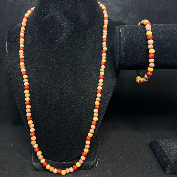 Vintage Red, Tan & Brown Wooden Bead Necklace And Bracelet Set (310) - Picture 1 of 7